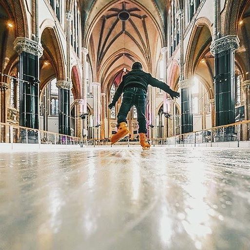 45308671_2161237374138094_5135004737075686461_n